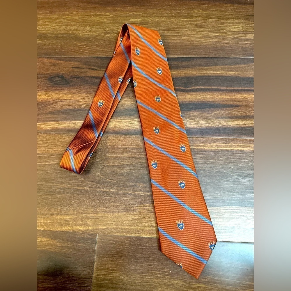 TOMMY HILFIGER 100% Silk Copper University Style Necktie - Picture 2 of 10